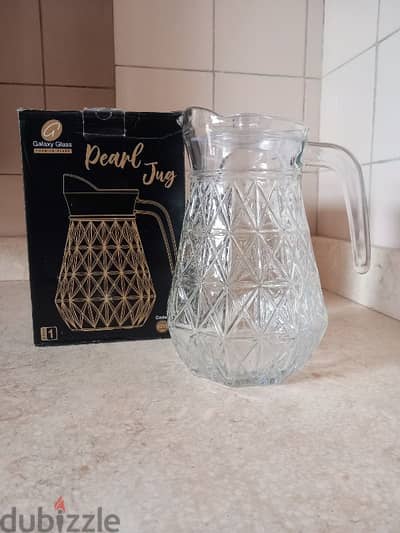 إبريق زجاج لؤلؤ Pearl Jug