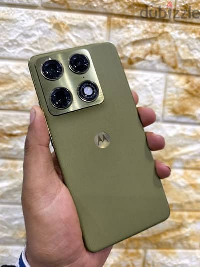 Motorola Signature 5G 512 giga  ram جلووووبل