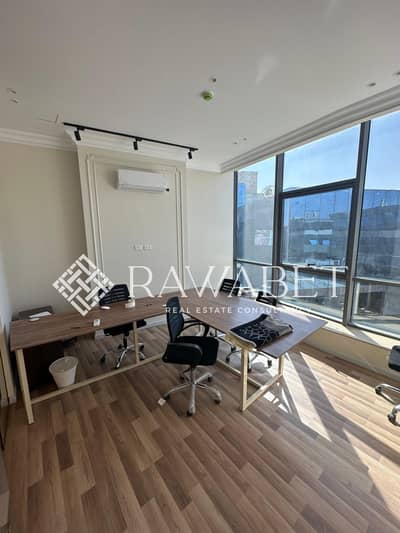 Office for Rent 90 sqm in West Park Mall Ultra Super Lux Behind Mall of Arabia