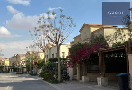 وحدة حصرية للبيع   أب تاون كايرو – جولف ريزيدنس   شقة دور أرضي بحديقة