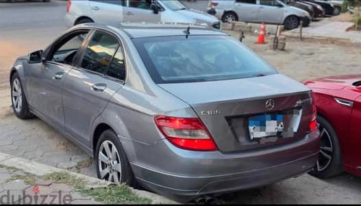 ميرسيدس بينز سي 180 2011\ Mercedes-Benz C180
