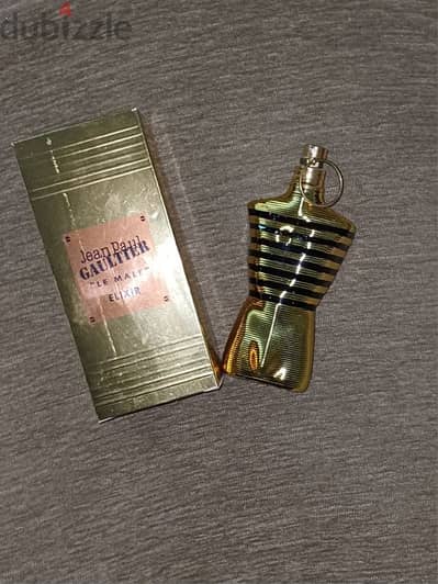 قزايز JPG (فاضيه) للبيع  125 ml بالبوكس   + قزازتين 30 ml بالبوكس