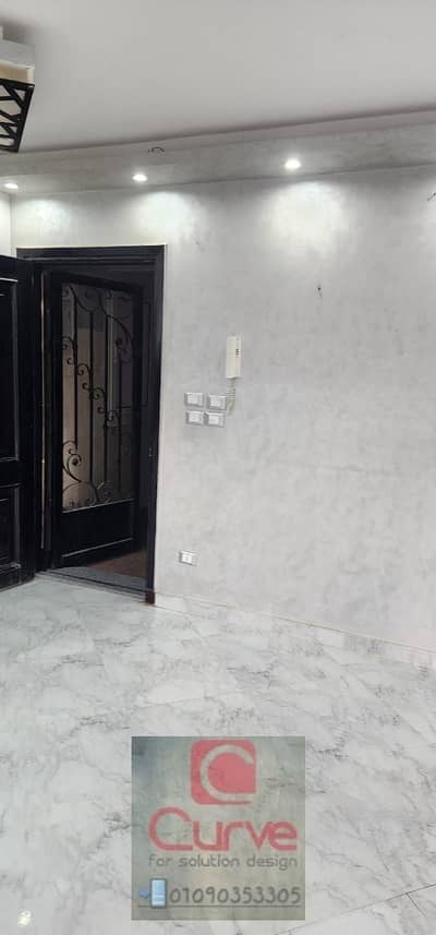 شقة 180 متر للإيجار بالمطبخ والتكييفات في جاردينيا الشمس بأميز موقع في اكتوبر بجوار الممشي السياحي وخلف مول العرب وأمام الحي السابع