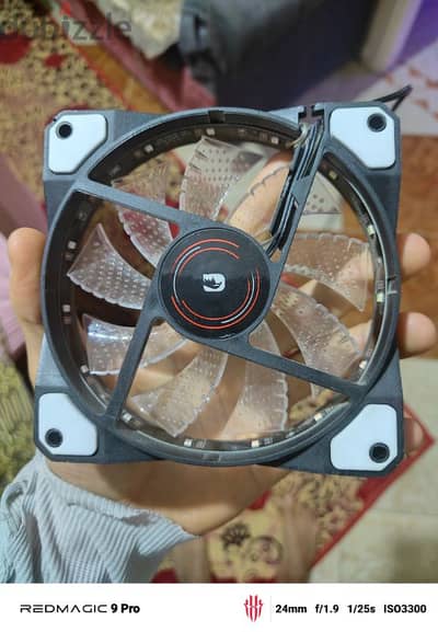fan للبيع
