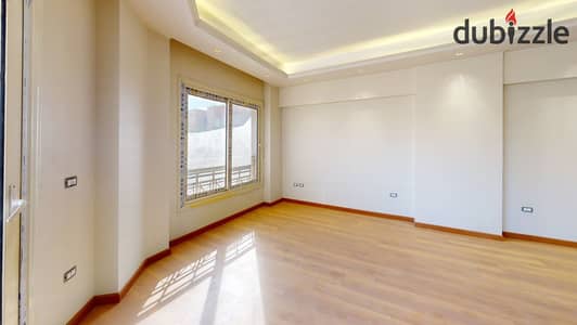 شقه للايجار اول سكن كمبوند اوبرا سيتى 157 م غرفتين نوم اسانسير فى العماره