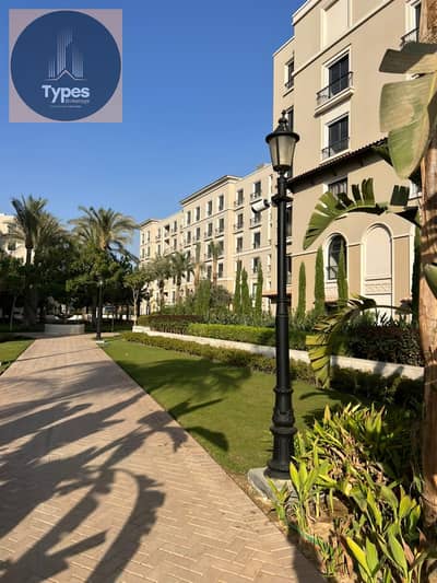 للبيع شقه في كمبوند village west في احسن لوكيشن واقل سعر في الماركت استلام فوري