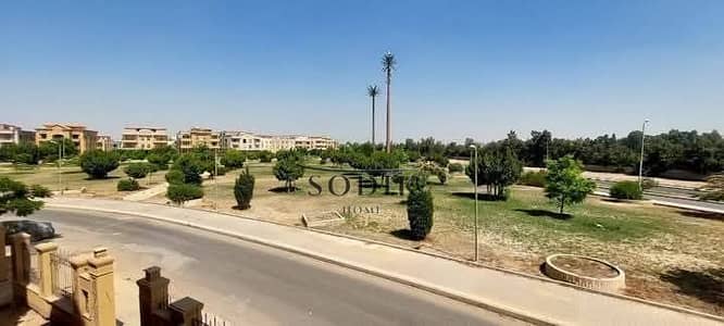 For lovers of ground floor apartments with garden views, own your apartment in the most distinguished location in the Fifth Settlement. Always contact