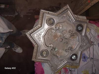 سرة سقف