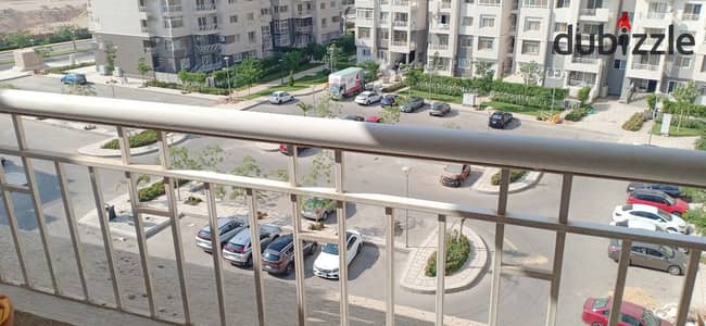 شقه للبيع في مدينتي B10 مساحه 116 متر  فيو بارك  بجوار الخدمات قريبه من ال سيزون بارك