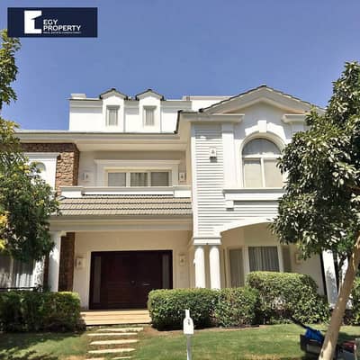 With a Prime Location a Luxury Villa for sale in Mountain View Hyde Park - New Cairo