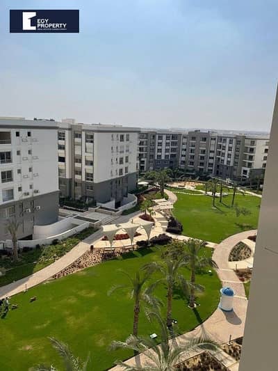 Apartment for sale, Ready to move Prime location in Hyde Park - New Cairo