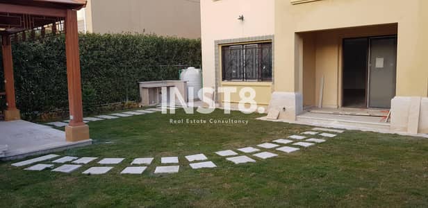 Villa 3Bed for Rent with Kitchen and ACs , Open View in MIvida
