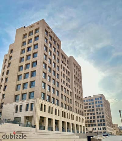 فلور كامل عيادات ومكاتب متشطب بالتكيفات جاهز للمعاينة في اركان الشيخ زايد بالتقسيط