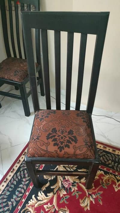 6 كراسي زان عموله