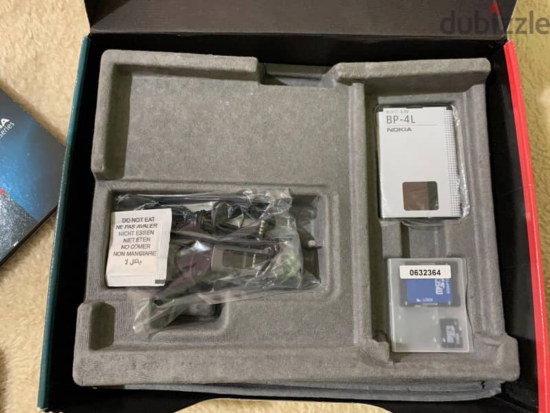 Nokia E90 Communicator 5