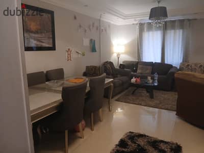 Apartment for sale ready to move in fully furnished great price typical floor with elevator price negotiable with owner 155m in Al Rehab 1 - Phase 1