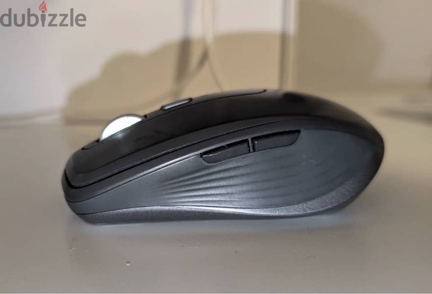 Logitech Wireless Mouse MX Anywhere 3 Bluetooth 1