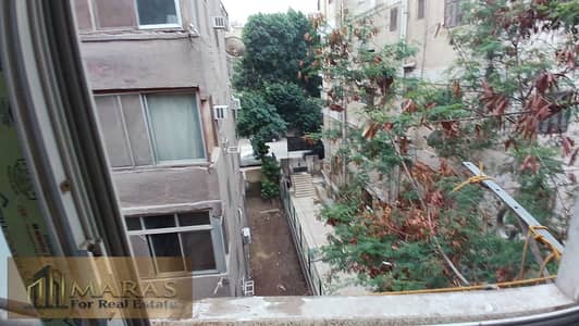 شقة للبيع بالمعادي القديمة شارع 106 قرب ميدان الاتحاد والحرية 100م غرفتين كبار دور 3 سلم قبل الاخير تشطيب جديد بالكامل فرصة مميزة