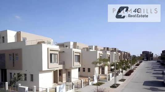 For sale lowest down payment , installments Townhouse corner 212m  view landsacpe  in compound the crown palm hills 6 october