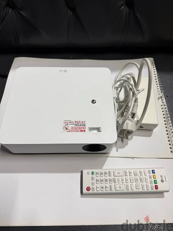 samsung & lg ptojector 12