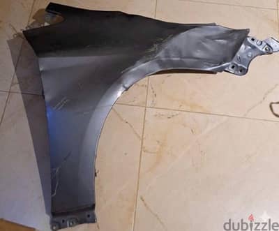 رفرف عربية تويوتا كورورلا الاصلىtoyota corolla