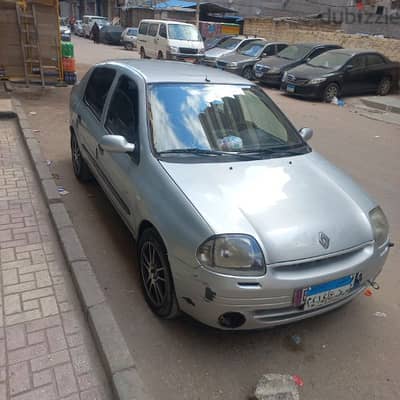 رينو كليو 2001