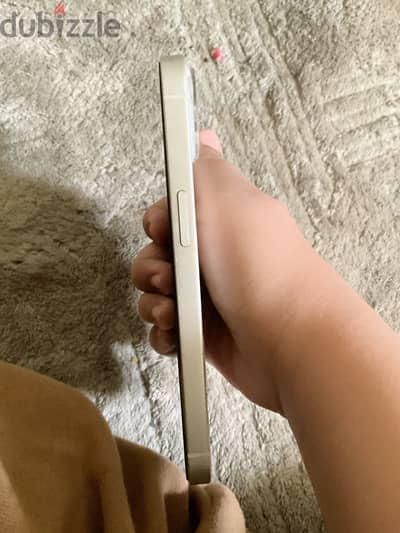 iPhone 13 starlight 128 gb معفي ضريبة