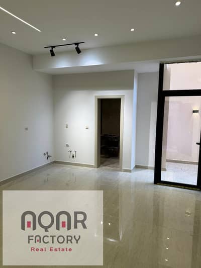 استلام فووووري شقة بحري 3 غرف بكمباوند أشرافية _بأقل من سعر الماركت بجانب واتر واي و شارع التسعين
