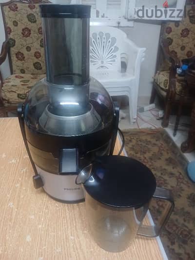 عصارة فواكة وخضروات فيليبس 700 وات