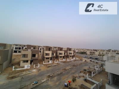 فيلا ستاند الون استلام فوري بمقدم واقساط لوكيشن مميز ريسيل في كمبوند بالم هيلز التجمع Palm Hills New Cairo