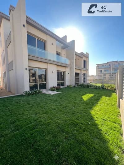 Twin villa for sale 230 sq m ready for to move in La Vista City Compound, New Administrative Capital.