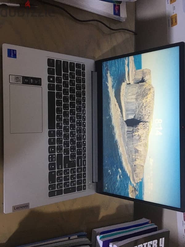 ideapad i1 1