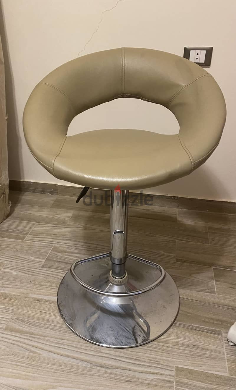 Bar stools كراسي بار 1