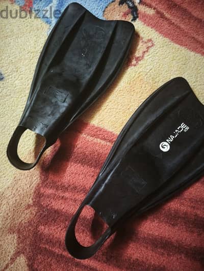 زعانف نجاد سبيد مقاس ٢