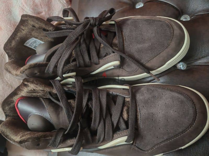 IE9342 Reebok 1