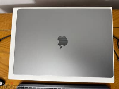Apple 2021 Macbook pro M1