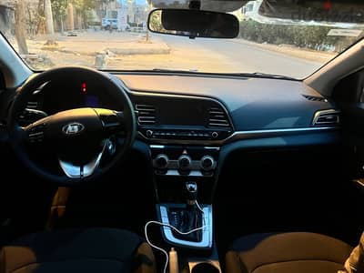 هونداي النترا AD 2026 للايجار