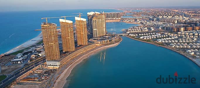 شالية للبيع متشطب بالكامل بفيو علي البحر في كيو باي الساحل الشمالي بجوار مارينا