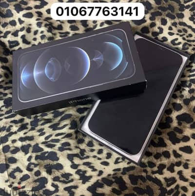 12 برو ماكس 256 بطريه 78 كرتونه معفي ضريبه فون زيرو