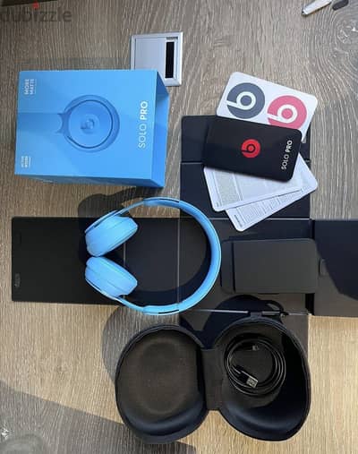 سماعة بيتس سولو برو  Beats Solo Pro Headset - Matte Blue