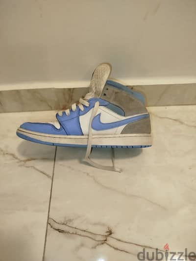 Original Jordan 1s university blue