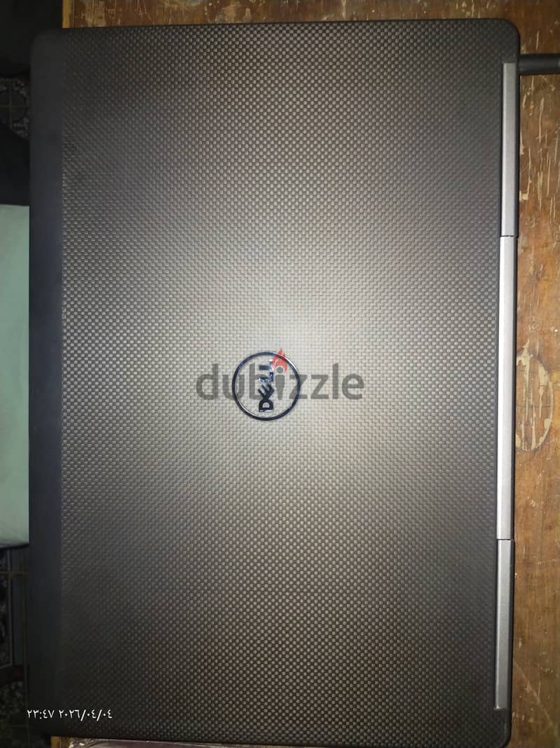 Dell precision 7720 1