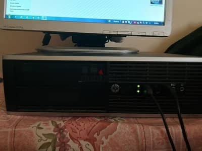 جهاز كمبيوتر دسك توب للبيع او البدل