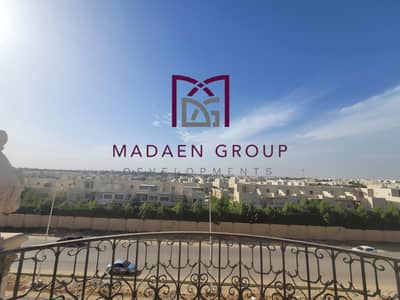 للبيع شقة 215م  لقطة امام فيلات جراند هايتس بفيو بانوراما بحري غير مجروحة