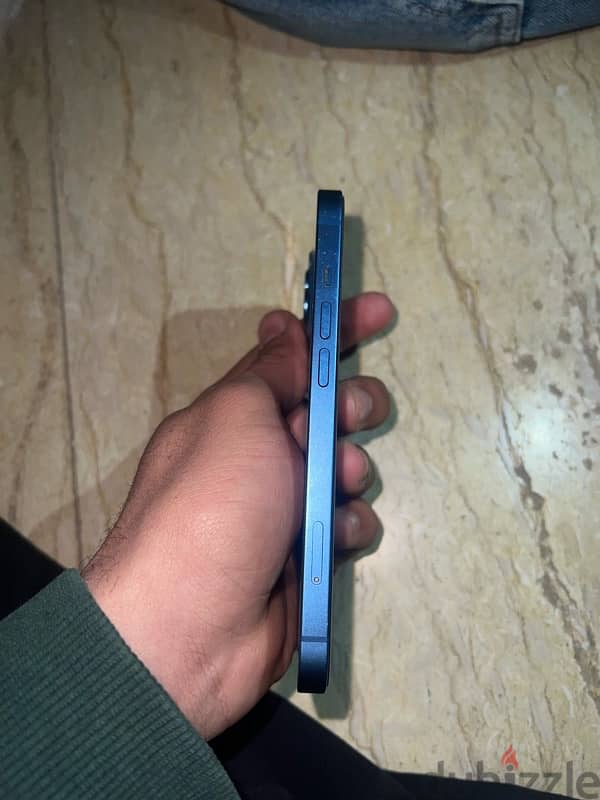 iPhone 13 1