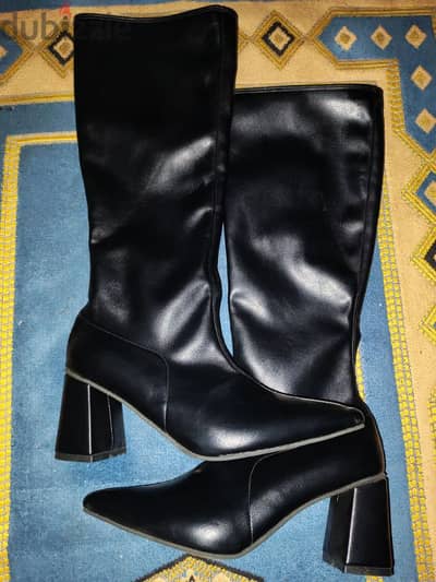 بوت اسود طويل - Black long boot