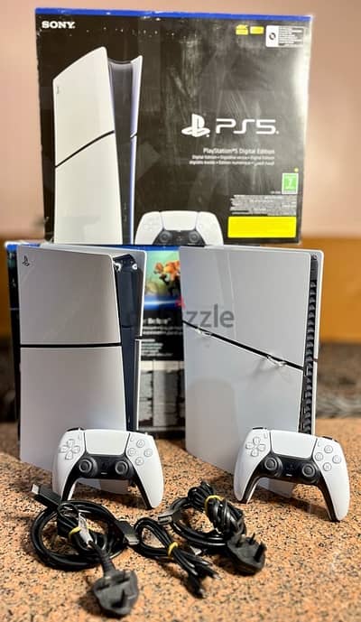 PS5 Digital كسر زيرو بحالة ممتازة + ضمان تجربة