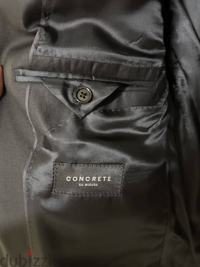 Concrete suit 3