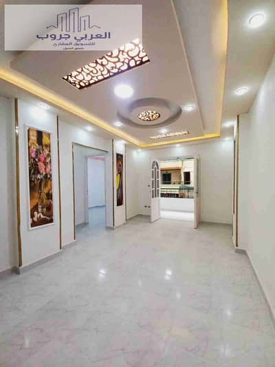 Apartment in Alexandria, Al-Nakhil Beach, next to the services, excellent location, all services included