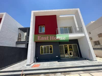 Villa for sale in Madinaty ultra-super-luxurious finishing ready to move in close to services and the club at a bargain price.